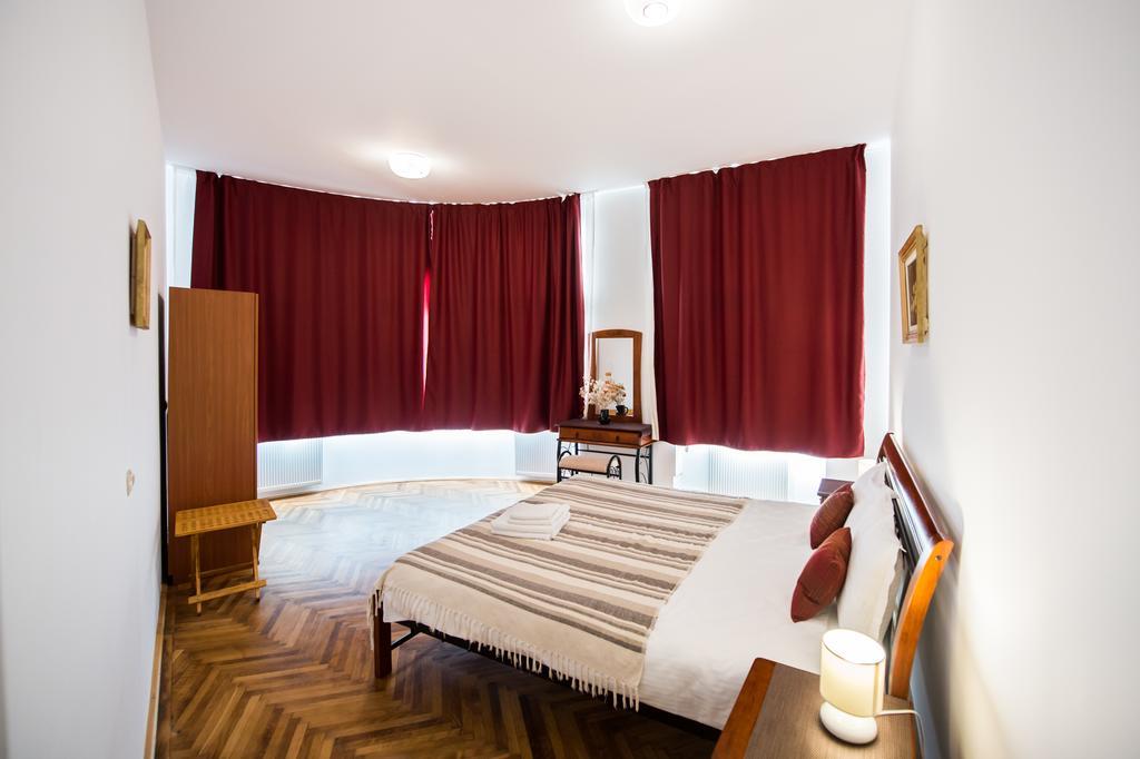 Old City Mary Apartment Brasov Bagian luar foto